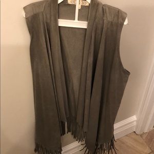 Suede fringe vest!